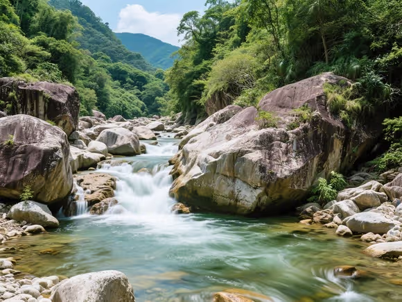 阳春山溪哪里好玩