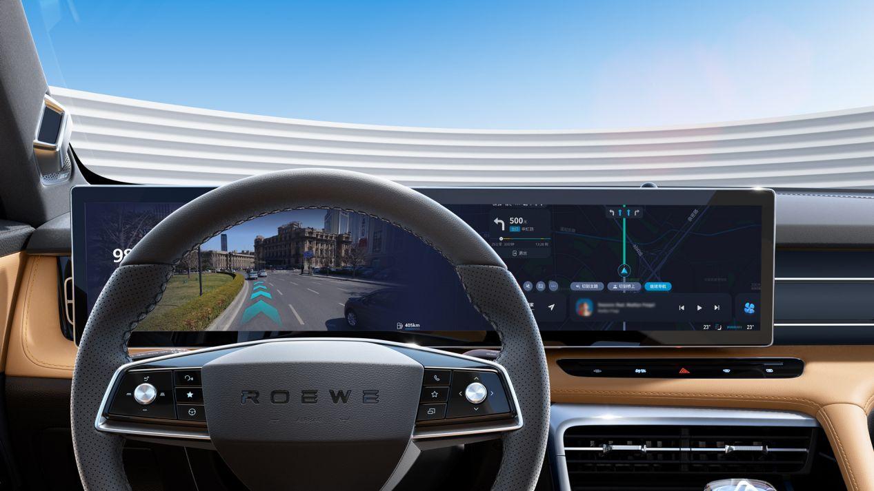 车里的智能小窝：现在的座舱早就不止能开那么简单了