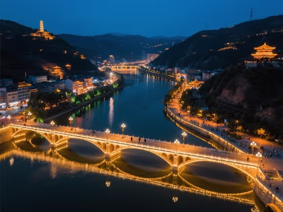 延安哪里夜景好玩