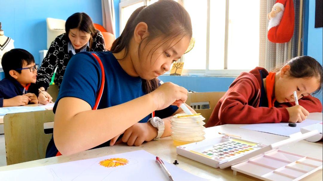 个性化教育：重塑教育培训行业的核心动能