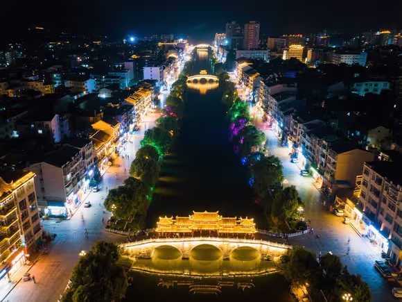 容县夜间景点有哪些