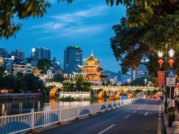 甲秀南路有什么景点