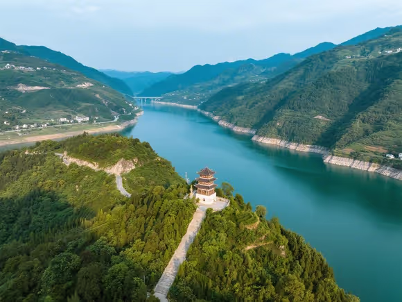 郧县有什么景点介绍吗