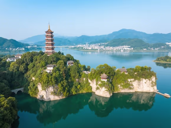 湖北附近城市哪里好玩