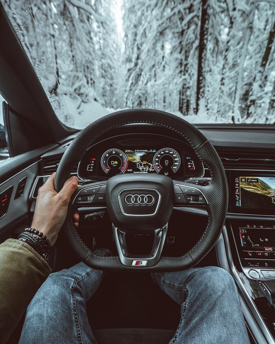 方向盘上的数字神经：当汽车开始读懂世界