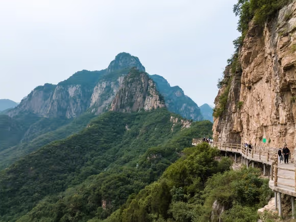 邯郸北边景点叫什么山峰