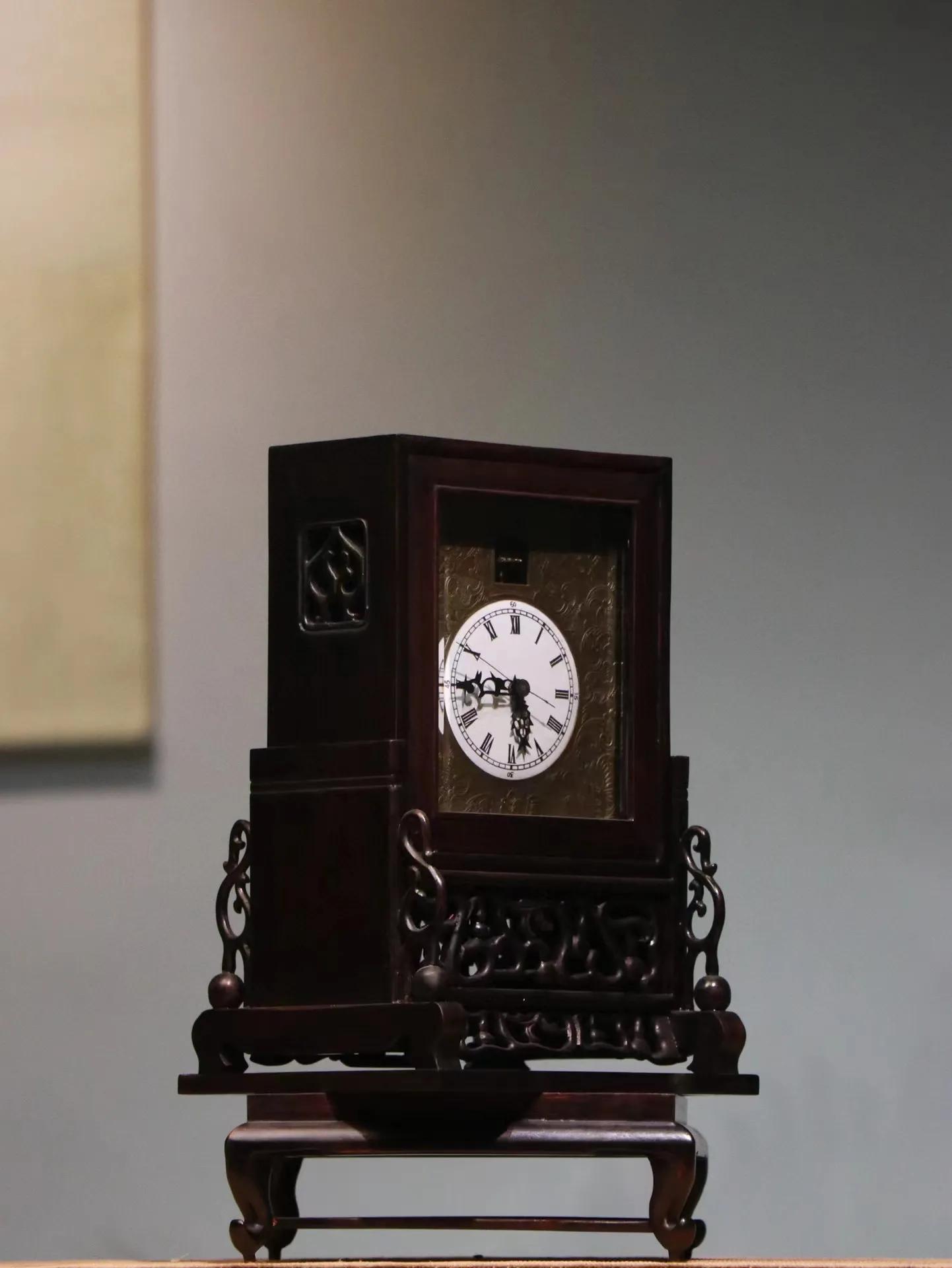 滴答声里的月光