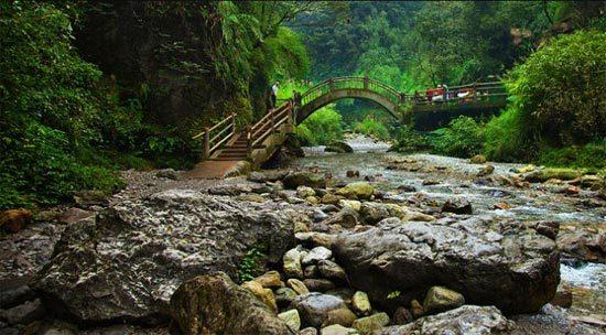 旅游作为社会文明进程的观测镜