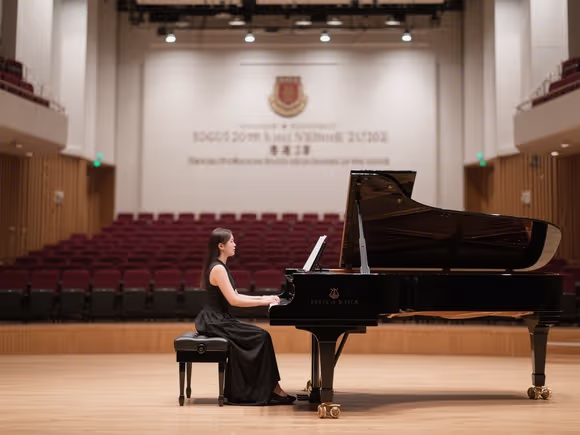 香港声乐留学均分怎么算