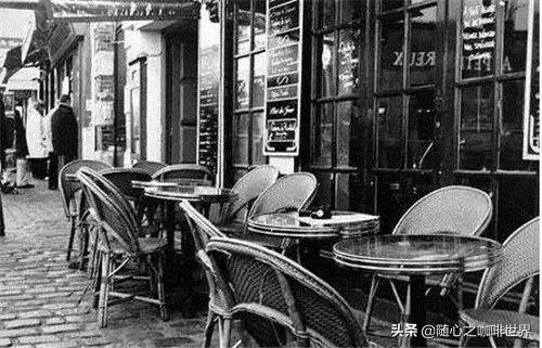 咖啡里的烟火气