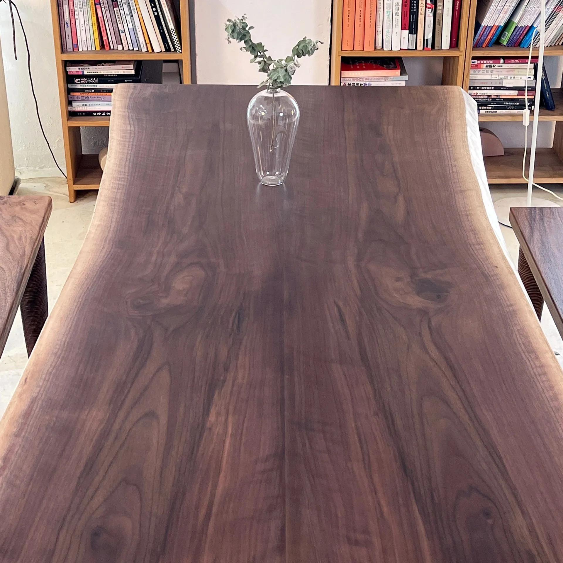 家居美学的多维叙事：从材质肌理到空间哲学