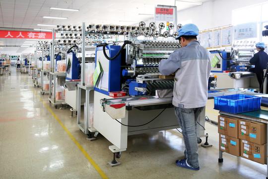 那些藏在生产线里的温柔：精益生产教会我们的事